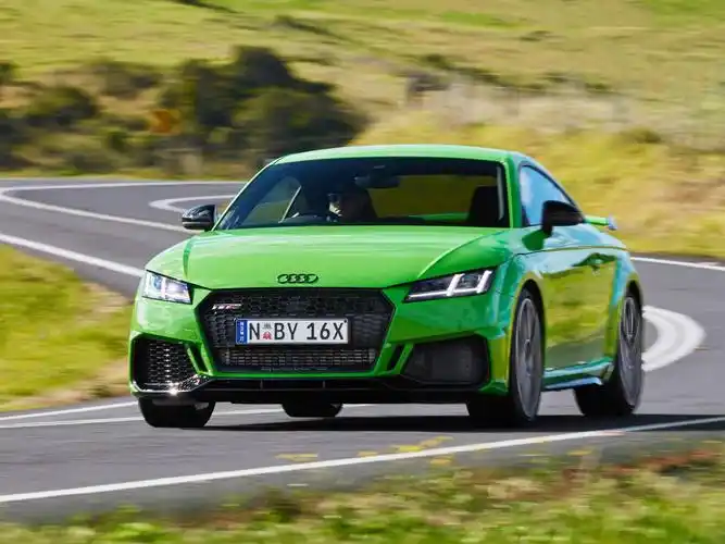 2019牛牛版本魔域官网