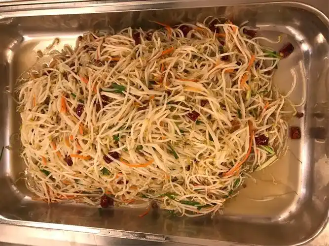 大食堂早餐菜品照片