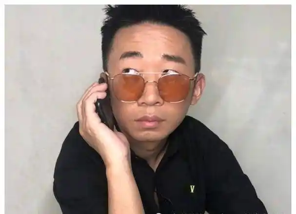 杨迪从网红到综艺一哥,他不仅该感恩谢娜,还有黄安那