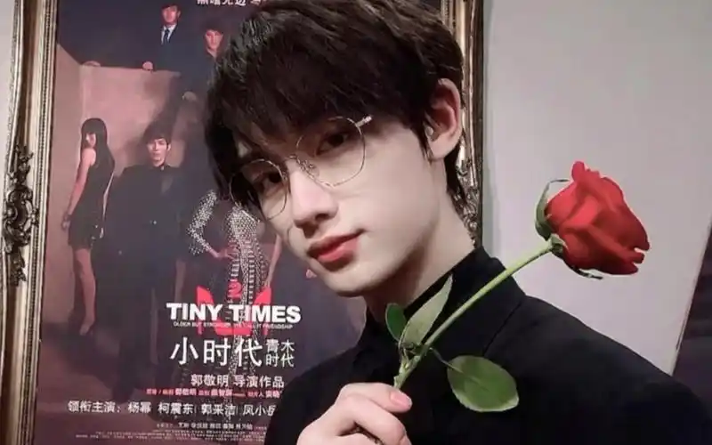 丁程鑫金丝眼镜鲨人事件斯文清冷禁欲系or可爱年下小奶狗踩点混剪