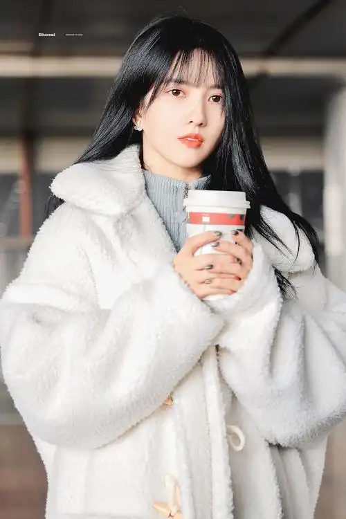 刘些宁的多组机场图 谁看了不说一句绝绝子 啊 好想.