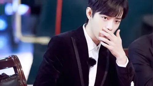 肖战壁纸肖战美颜肖战锁屏 - 堆糖,美图壁纸兴趣社区