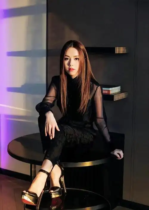 "泡沫女孩"——邓紫棋