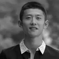 余罪头像黑白高清图片_微信头像图片大全