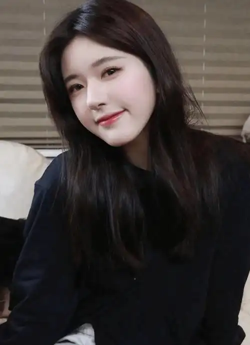 出镜大说赵露思,称让赵露思跪下来给自己舔脚,她配吗_网友_时候_杨洋