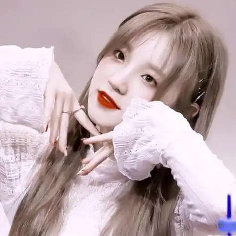 宋雨琦头像可以收藏(宋雨琦头像壁纸可保存) - 可爱卡通头像 - 艾伊特