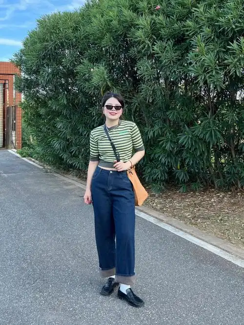 172150斤大码女孩的日常休闲显瘦穿搭