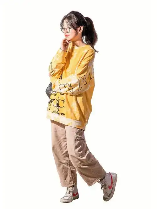 速写人物  #速写  #高质素材  #稀有素材  #美术生集训  #美术联考