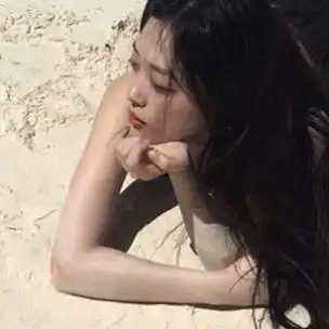 崔雪莉超话#崔雪莉头像##致美丽的崔雪莉#宝贝的侧脸也很绝 99 超级