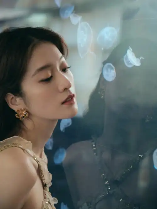 张雪迎超话感谢#微博电影之夜#给予演员@张雪迎sophie"年度进取演员"