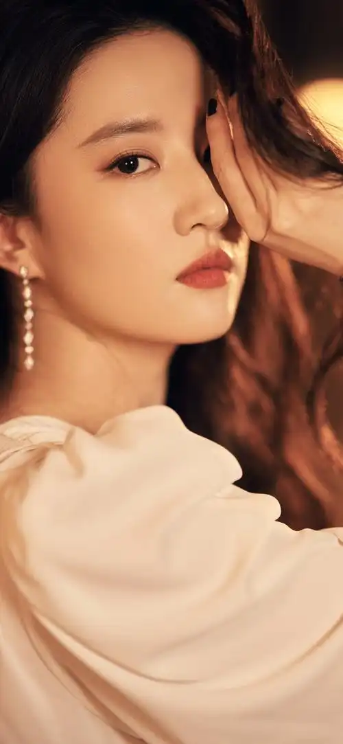 "刘亦菲"手机高清壁纸·原图上传,记得查看原图再保存.