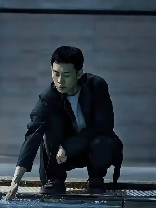 张译:初恋女友离世10年,他现在每年春节还给她发短信