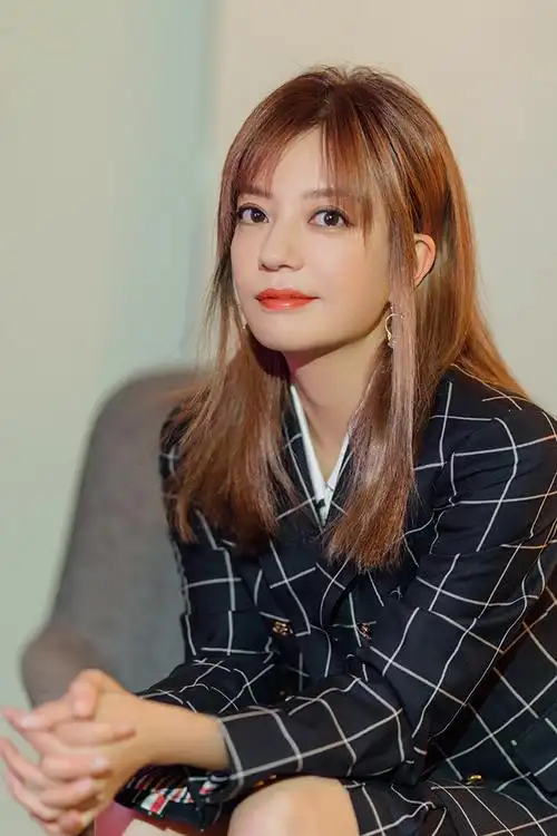 赵薇21年颜值无差这份不老秘籍快收好