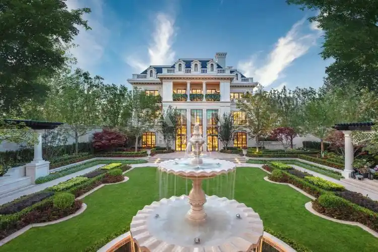 精装修奢华1000平米起的大独栋别墅