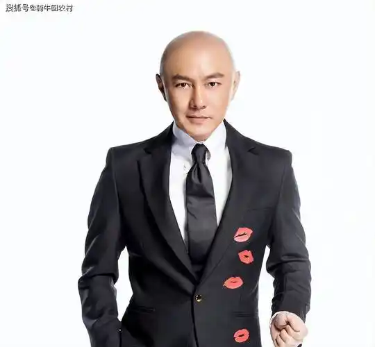 张卫健在评论区与网友打成一片,可其背后的故事让人心酸_光头_香港