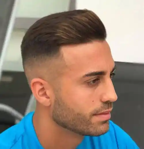 40岁男人摆脱油腻要从头开始建议剪这3款发型轻熟帅气