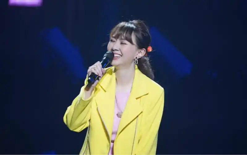 「原创歌曲」卓依婷·我还在「live」东莞个人演唱会