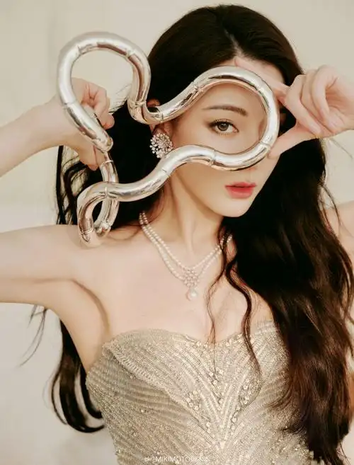 mikimoto全球代言人迪丽热巴#@dear-迪丽热巴佩戴mikimoto高级珠宝