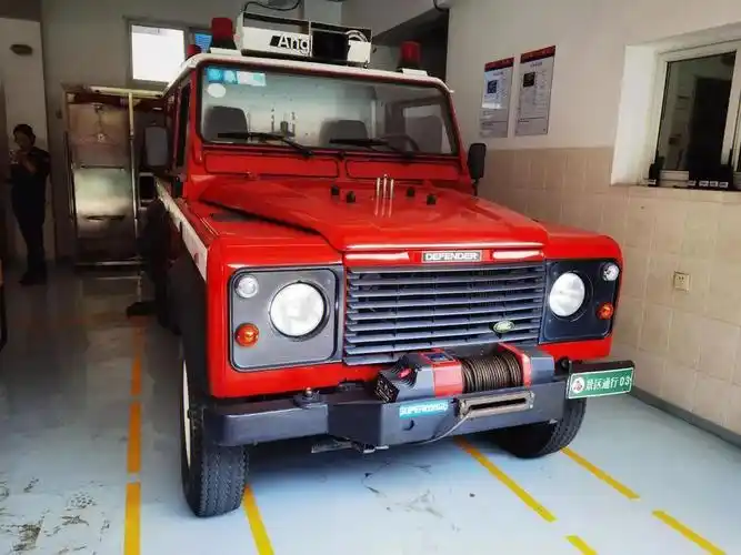 厦门鼓浪屿路虎卫士