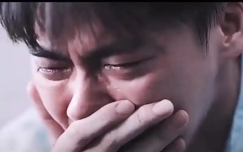 给李易峰这段哭戏疯狂爆灯!_哔哩哔哩 (゜-゜)つロ 干杯~-bilibili