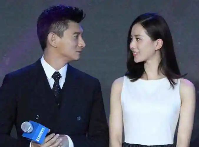 吴奇隆结婚(刘诗诗第一任老公是谁) - 月牙知识库