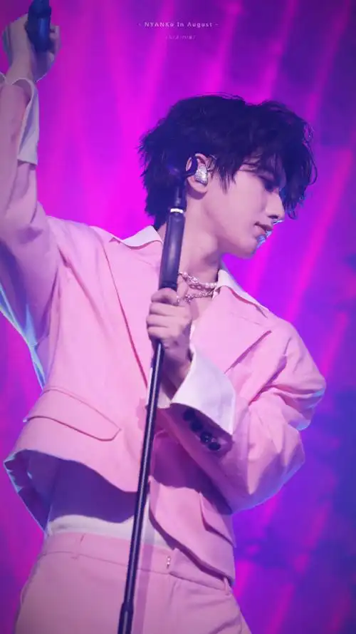 蔡徐坤 回归跑男