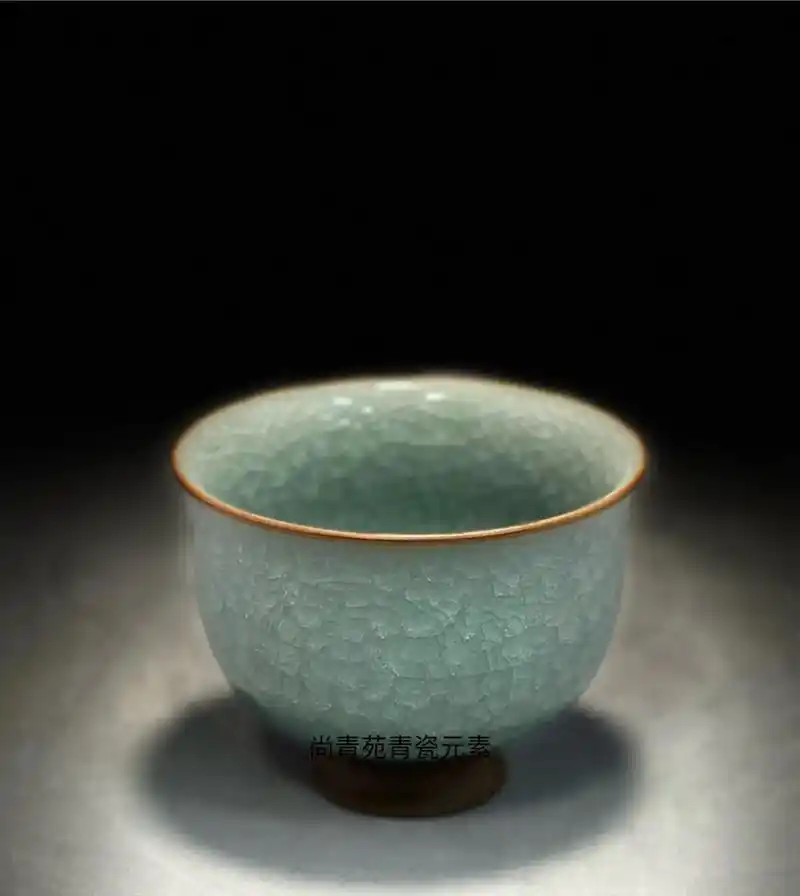 中国陶瓷艺术大师叶小春作品哥窑冰裂纹高足杯裂纹如冰破裂, - 抖音