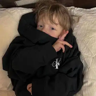 欧美小男生可爱搞怪小清新头像高清外国男孩潮流头像图片大全