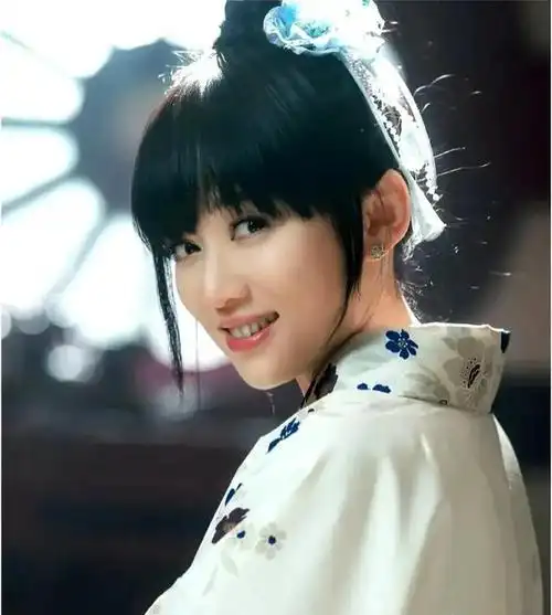 台湾偶像剧女王陈乔恩傻白甜的外表东方不败的硬核