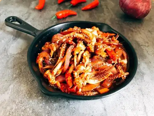 近现代川菜兴起于明朝和民国两个时间段,并在新中国成立后得到创新