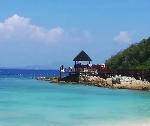 三亚蜈支洲岛,俗称中国的马尔代夫,景色非常的美丽.