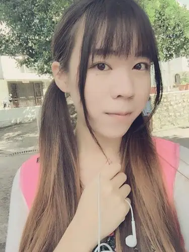 一个酷爱双马尾的学霸233