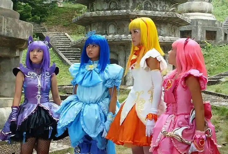 《巴啦啦小魔仙》主演15年后现状,有的当网红,有的变成表情包_游乐_王