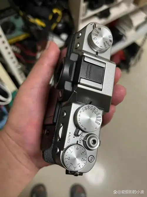 要去日本了,给妹妹准备富士xt30二代!