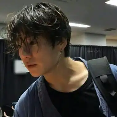 2022男生头像冷酷帅气无情的憧憬最初的自己