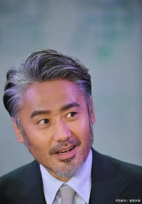 演员吴秀波强执4.66亿:当红非铁律,明星的道德底线不容侵犯