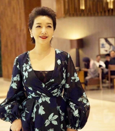 田小洁江珊终于发糖了年过半百的糖不过期越老越甜