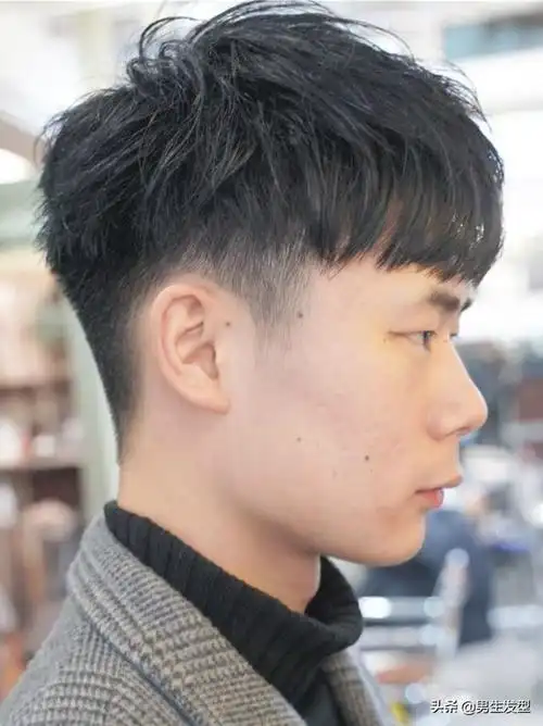 今夏10款最帅气的男生发型5种风格让你清爽又时尚