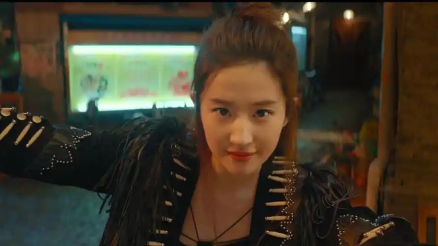 此图截自电影《二代妖精》