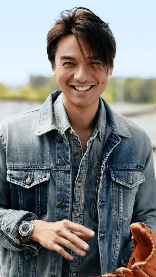 爱思壁纸 冯德伦