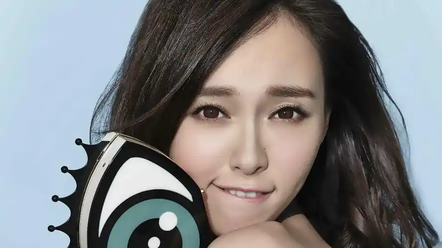 人气美女明星唐嫣时尚甜美的写真图片桌面壁纸