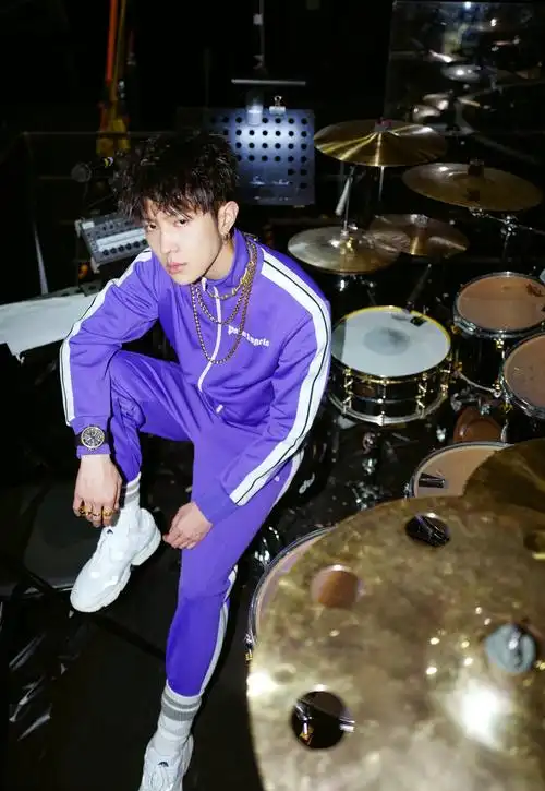 马伯骞so what混编助唱 再现"明日之子"最强舞台引盛赞