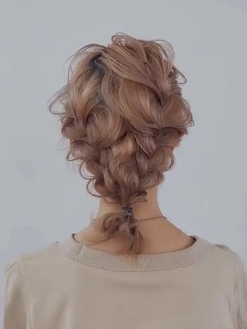 33_sassa发型作品#笔记灵感  #甜酷辣妹编发  #短发编发造型  #编发