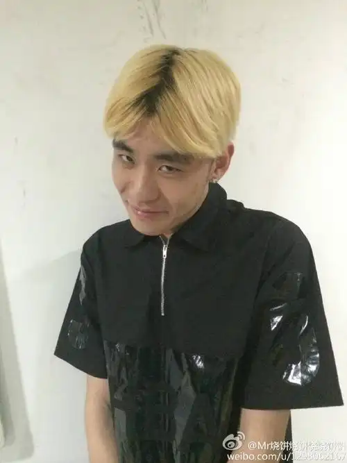 " 张云雷点头:"对啊,没毛病!" "不是,我说你在这挤兑谁呢?还眼睛不圆