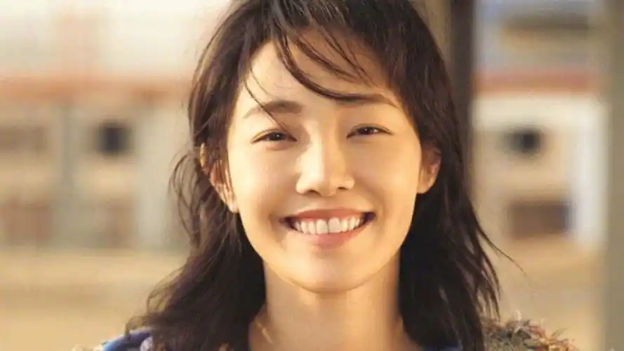 回顾白百何被冤枉不辩解蛰伏6年复出她的反击真是悄无声息