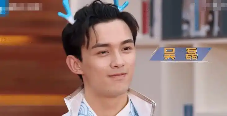 《奔跑吧》下期收视稳了,吴磊阚清子再同框,看到这位女嘉宾追了_节目