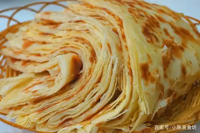 在北方主要以面食为主,我们的三餐,都吃一些面食,常吃的有馒头,饼