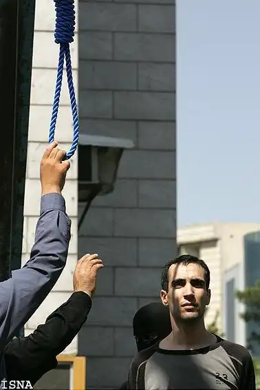 伊朗公开绞刑