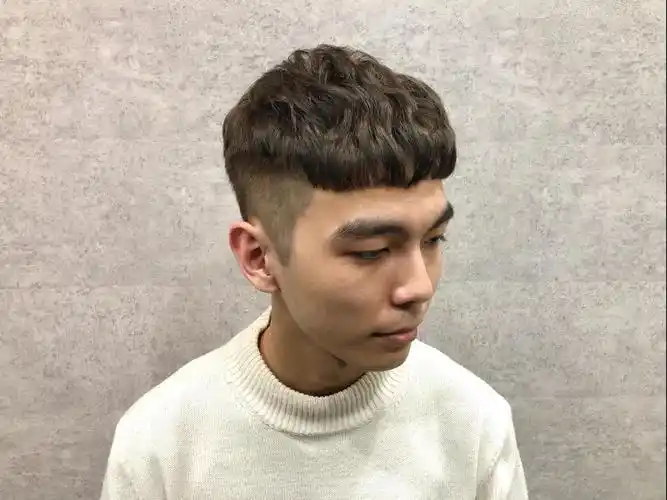 男生短发精神帅气发型复古锅盖头摆脱大叔味