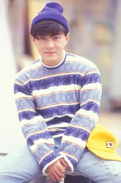 张卫健早年照片张卫健年轻时候图片